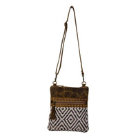Sand Weaver Small & Crossbody Bag