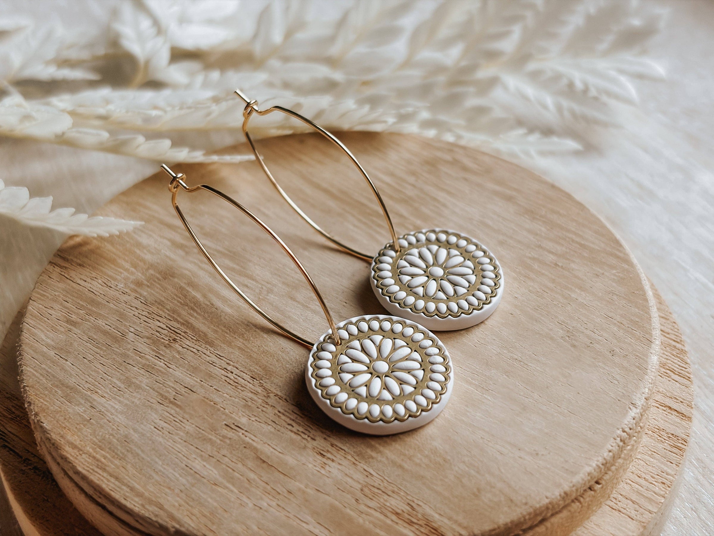 Sunlace Hoops