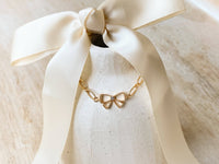 The Rue Necklace