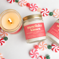 SNOWFLAKE KISSES | 8OZ NON TOXIC SOY CANDLE | HOLIDAY COLLECTION