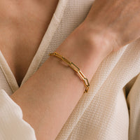 Bold Paperclip Bracelet - Gold