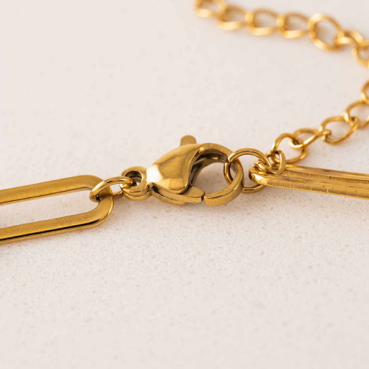 Bold Paperclip Bracelet - Gold