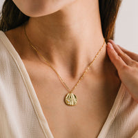 Cove Pearl Necklace - Gold