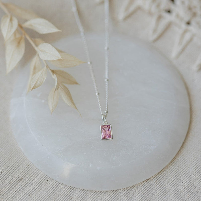 Glim Necklace