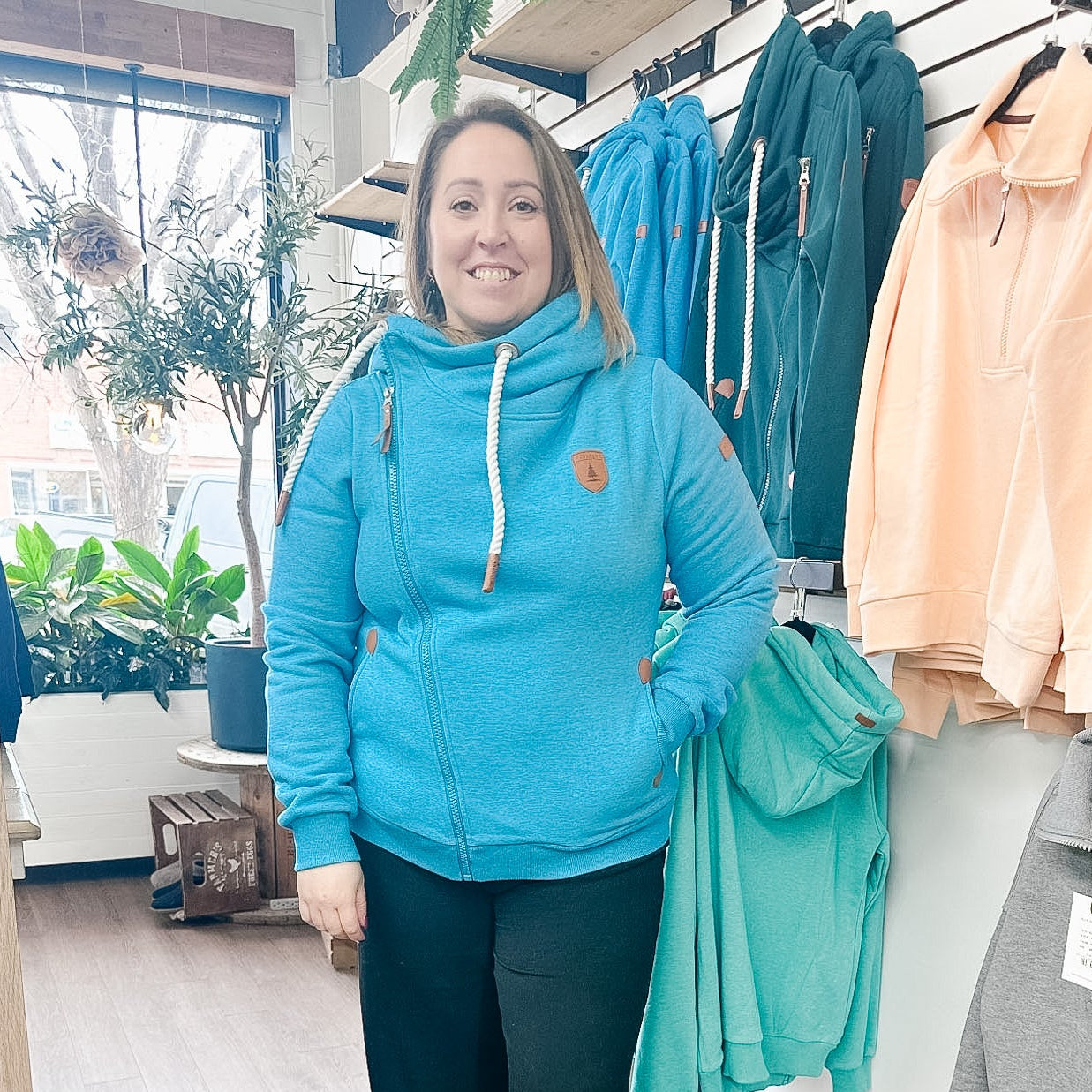 Athena Hoodie - Lagoon Blue