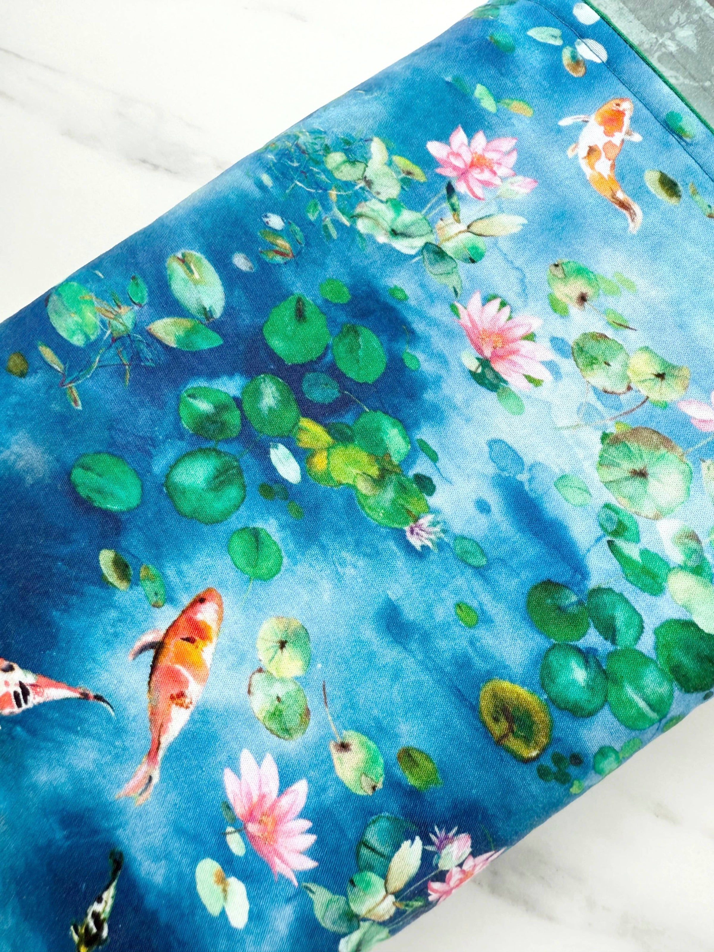 Koi pond fish - padded book sleeve, book protector