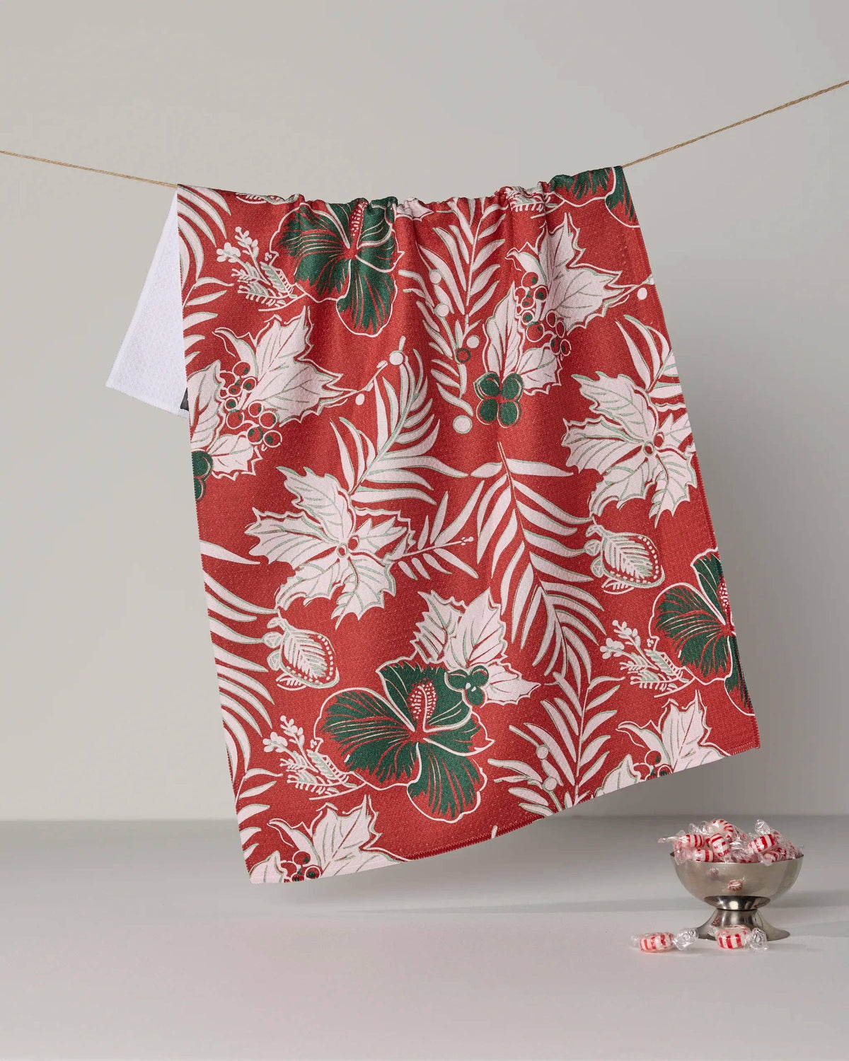 Aloha Winters Tea Towel - Holiday 2026